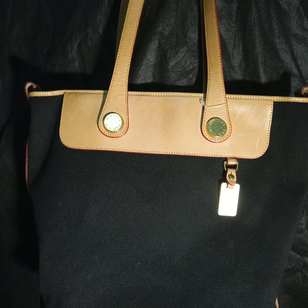 DOONEY & BOURKE Shoulder Bag